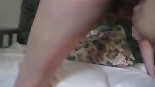 Una nuova amica mostra figa e culo