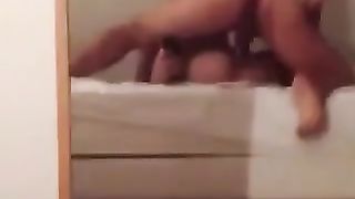 Io la fotto duro e lei filma la scopata