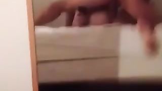 Io la fotto duro e lei filma la scopata