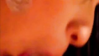 Chiara è brava a succhiare il cazzo