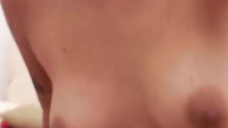 Alle ragazze piace essere trombate da sconosciuti