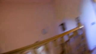 Coppia amatoriale (forse!) fa sesso di fronte a noi