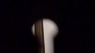 Coppia napoletana in un villaggio turistico in Africa