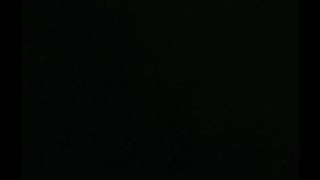 Mi masturbo un po' la fica...