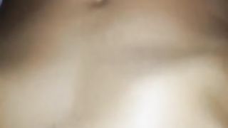 Anteprima del video: Fidanzata Italiana gode masturbandosi fino in fondo