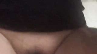 Mia moglie che si spacca la figa con cazzo enorme finto