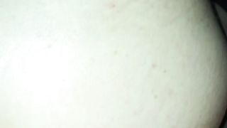 Milf italiana prende un giovane cazzo nel bel culo