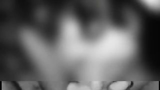 Cazzo duro in bocca con ingoio