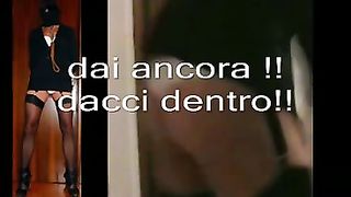 Mi frusto con un dildo in culo