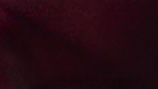 Le frusta il culo prima di scoparla