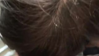 Succhia il cazzo lunga sul letto