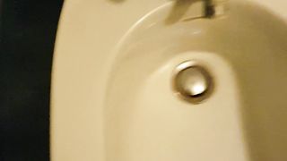 Voglia di leccarti tutta e di sborrare sopra la vostra faccia