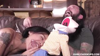 Anteprima del video: Pompino al pupazzo