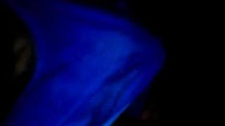 Cazzo duro dentro lo slip