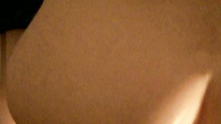 G.....a con il suo bel culo aperto