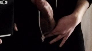 Anteprima del video: Pisellone spruzzone