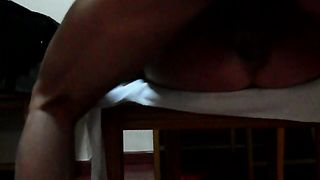 G...... prima mi sega e poi si fa inculare