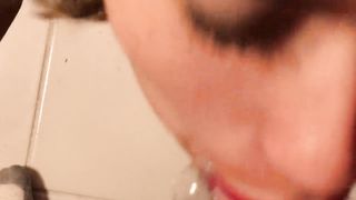 Jelene una ragazza già esperta in pompini 1