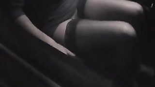 Anteprima del video: Una sera al parcheggio...