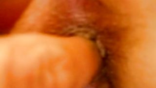 Rossella Si Infila Un Dito Nel Culo Mentre La Scopo