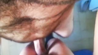 Il BULL scopa la troia sulla lavatrice