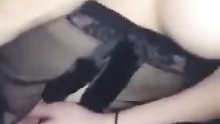 Scopata dal fratello maggiore