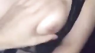 Scopata dal fratello maggiore