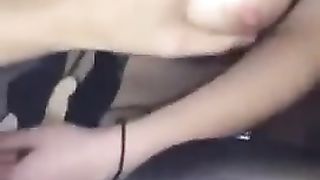 Scopata dal fratello maggiore