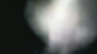 Pompino amatoriale di una biondona