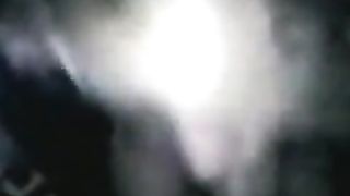 Pompino amatoriale di una biondona