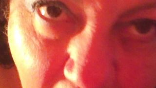 BBW molto porca mentre mi fa un pompino e dice che è troia