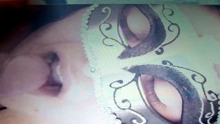 Omaggio Hot alla moglie burrosa di Gallone