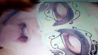 Omaggio Hot alla moglie burrosa di Gallone