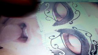 Omaggio Hot alla moglie burrosa di Gallone