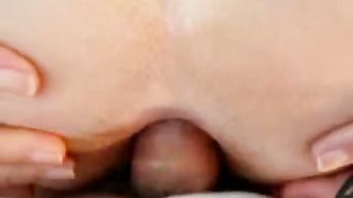 Un collage di buchetti aperti