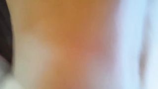 Lo prende in bocca e nel culo