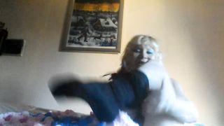 CON MANYA TUTTI SOTTO COPERTA