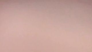 Rebecca Volpetti succhia un cazzone