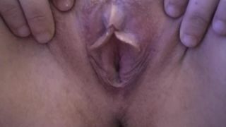 Mia moglie mentre respira con figa e culo