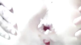 una sborrata leggermente sporcata...