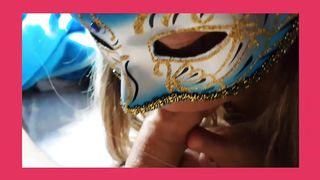 Anteprima del video: Pompino mascherato