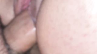 La scopo senza preservativo e sborro dentro