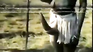 Anteprima del video: Uomini di una tribù africana con il cazzo di oltre 50cm (DOCUMENTARIO)