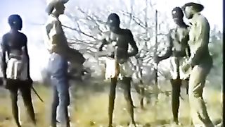 Uomini di una tribù africana con il cazzo di oltre 50cm (DOCUMENTARIO)