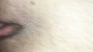 Figa bagnata e penetrata