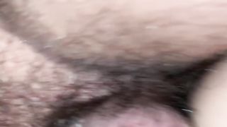 Cazzo grosso in culo al naturale