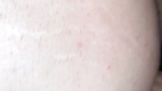 Cazzo grosso in culo al naturale