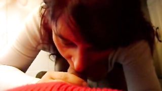 TI SENTI PUTTANA? Sì...guarda come lo succhio!