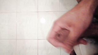 Mi masturbo di nuovo