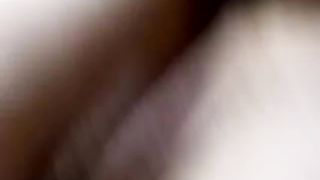 Prostituta succhia e viene inculata da cazzone